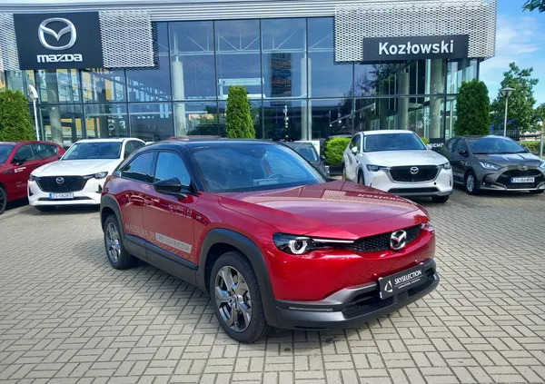 zachodniopomorskie Mazda MX-30 cena 121100 przebieg: 2677, rok produkcji 2022 z Szczecin